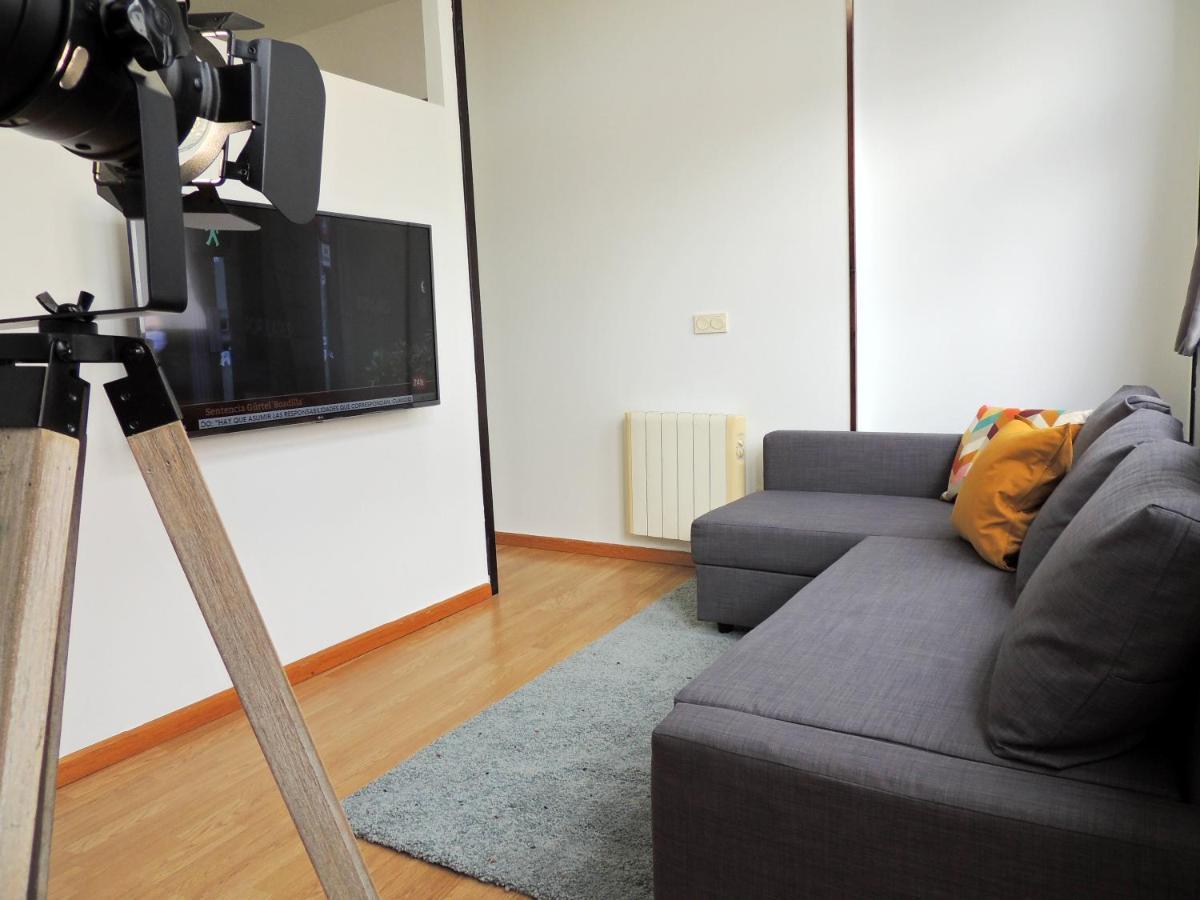 Casa Aurea-Apartamento Zona Antigua,Parking Y Wifi By Delabra Apartments Oviedo Exterior photo